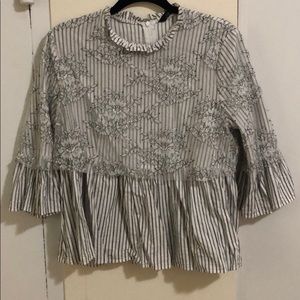 Cute black and white striped top